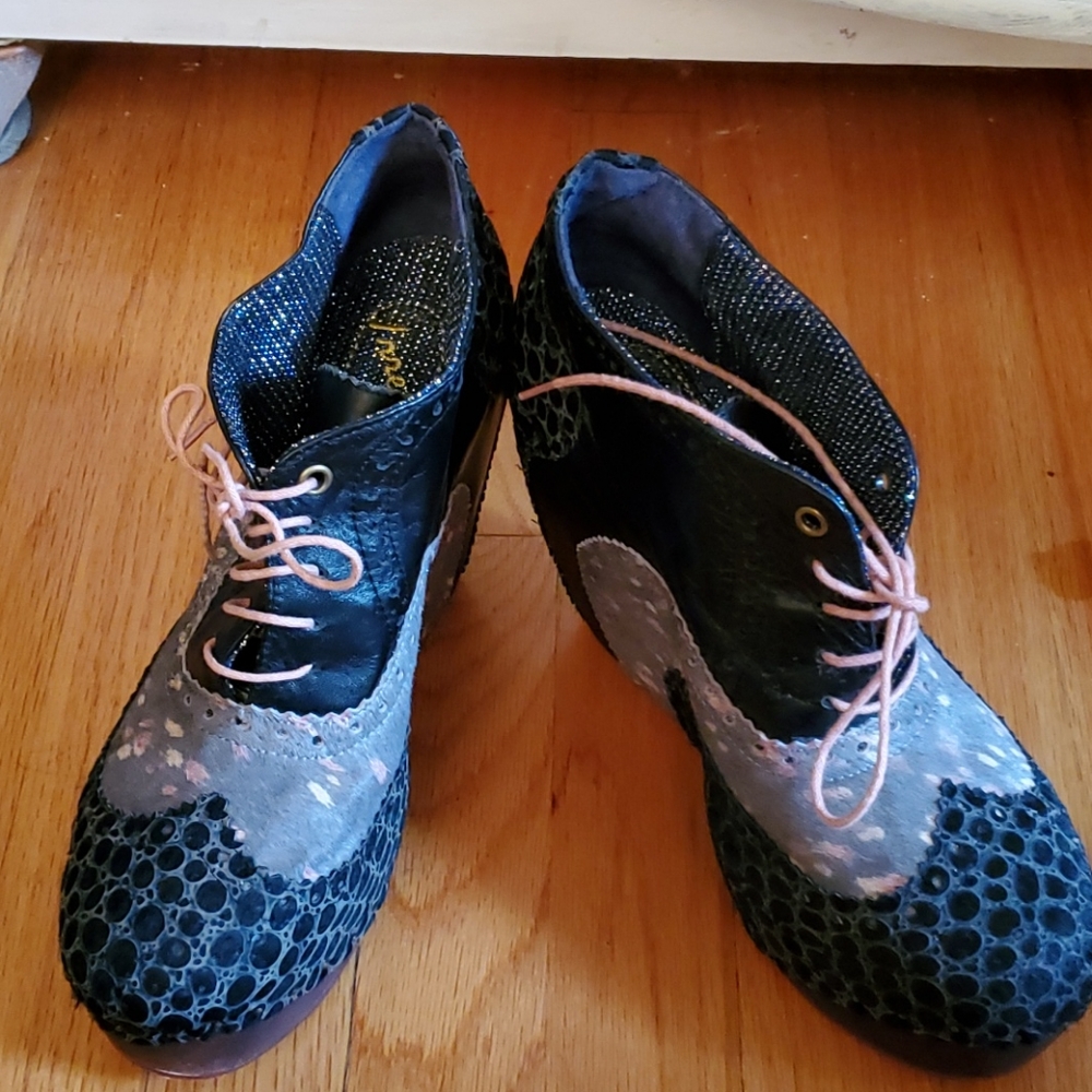 Irregular Choice platform wedges. - Picture 3 of 16